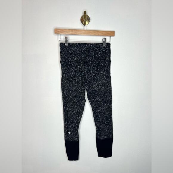 Lululemon Rebel Runner Crop Legging Black Pattern - Picture 3 of 7